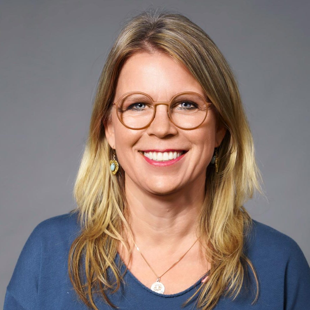 Julia Loder – Marketing-Expertin, Dozentin & Vision-Board-Coach